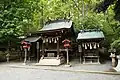 （左から）神明社・若宮社・諏訪社