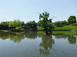 町田市立広袴公園内の広袴調整池