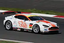カテゴリーE車両triple a Vantage GT2、2010年モデル）