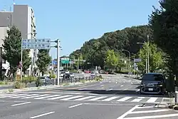 東山公園前交差点付近