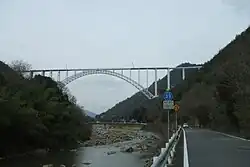 2010年2月建設中の広島空港大橋