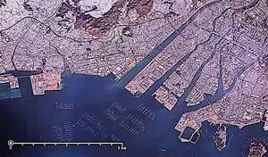 広島湾(広島市)に浮かぶ多数の牡蠣筏。写真中央上が草津で江戸時代は海でありカキ養殖の中心地だった場所の一つ。