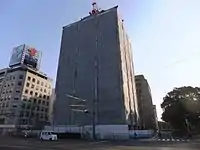 改修開始当初の建物。外装を全て解体している（2014年12月）