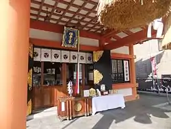 本殿を別の角度より