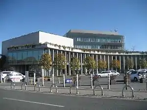 歴史文化伝承館（市の一部部署が置かれている）