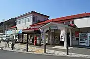 改修前の駅舎(2015年4月)