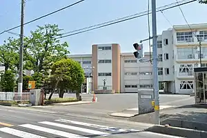 ひたちなか市立勝田第三中学校の正門