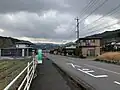 小鶴駅（日田方面のりば）。駅サインは日田方面のりばのみ。