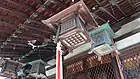 豊国神社の吊り灯籠(滋賀県長浜市)。