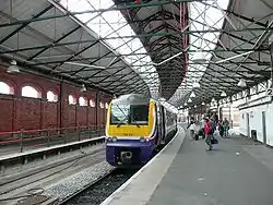 ホーリーヘッド駅