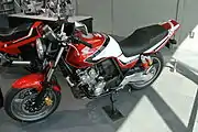 CB400スーパーフォア（NC42）