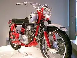 ドリームCL72スクランブラーホンダコレクションホール所蔵車