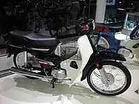 EX5 マレーシア仕様タイ仕様はDreamC100日本仕様は1988年発売のカブ100EX