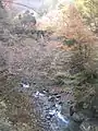 本谷川と旧瀬戸橋(左上)