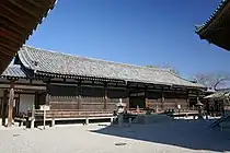 絵殿、舎利殿