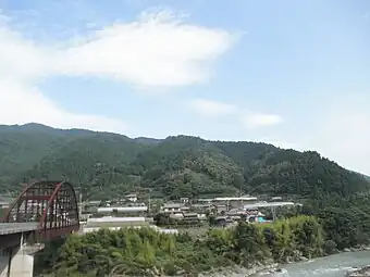 細野町谷上の街並み