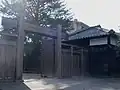 冠木門（黒門）と門番所