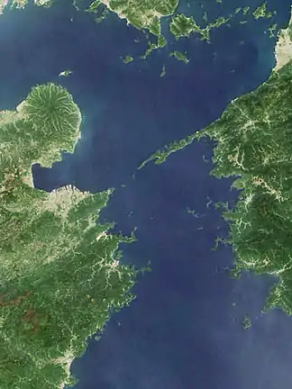 伊予灘(画面中央の豊予海峡より北の海域)