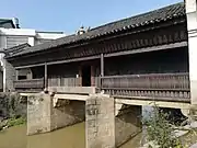 恵同廊橋。