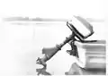 跳ね上げた船外機（1962年）