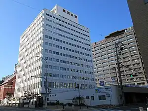 兵庫県民会館