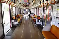 車内