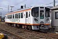 デハ7003