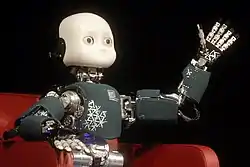 ICub。イタリア工科大学のロボット