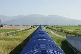 3&nbsp;キロメートルの長さのVirgo北腕。