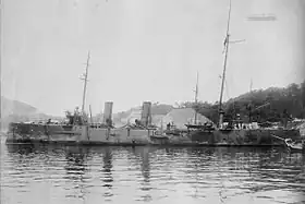 日露戦争後の「千早」 (1906年6月10日、舞鶴軍港) #全艦艇史(1994)下巻p.466、写真No.1135の解説。