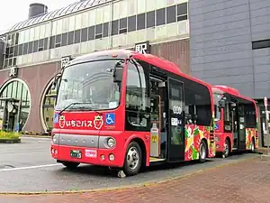いちごバス専用車両（日野ポンチョ）
