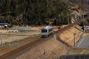 井原線で使用されるIRT355形(小田 - 早雲の里荏原間)