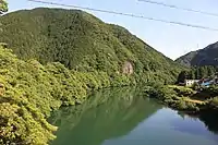 岐阜県道40号山東本巣線の揖斐峡大橋から望む揖斐峡