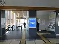 橋上駅舎の改札口