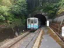 内子駅を経由する新線には多くのトンネルが存在する。（2020年3月 五十崎駅）