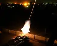M1129による射撃の様子。