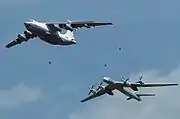 3箇所すべてのポッドを展開したIl-78M