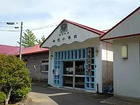 昇降口付近