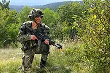 M4A1を装備したアルバニア軍の兵士