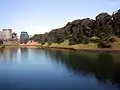 近世城郭の土塁（江戸城桜田堀）