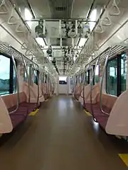 車内全景