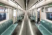 列車内部