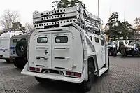 タラップを折り畳んだ状態。