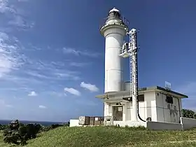 西埼灯台と最西端之地碑（2019年9月16日撮影）