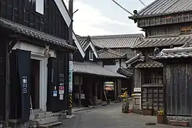 伊勢河崎商人館付近