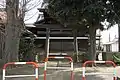 境内裏の鳥居
