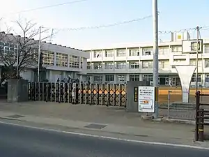 高川原小学校