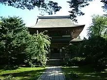 仏殿