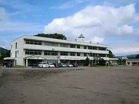 石切所小学校校舎