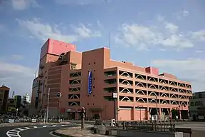 石巻市役所新庁舎(2010年4月撮影)